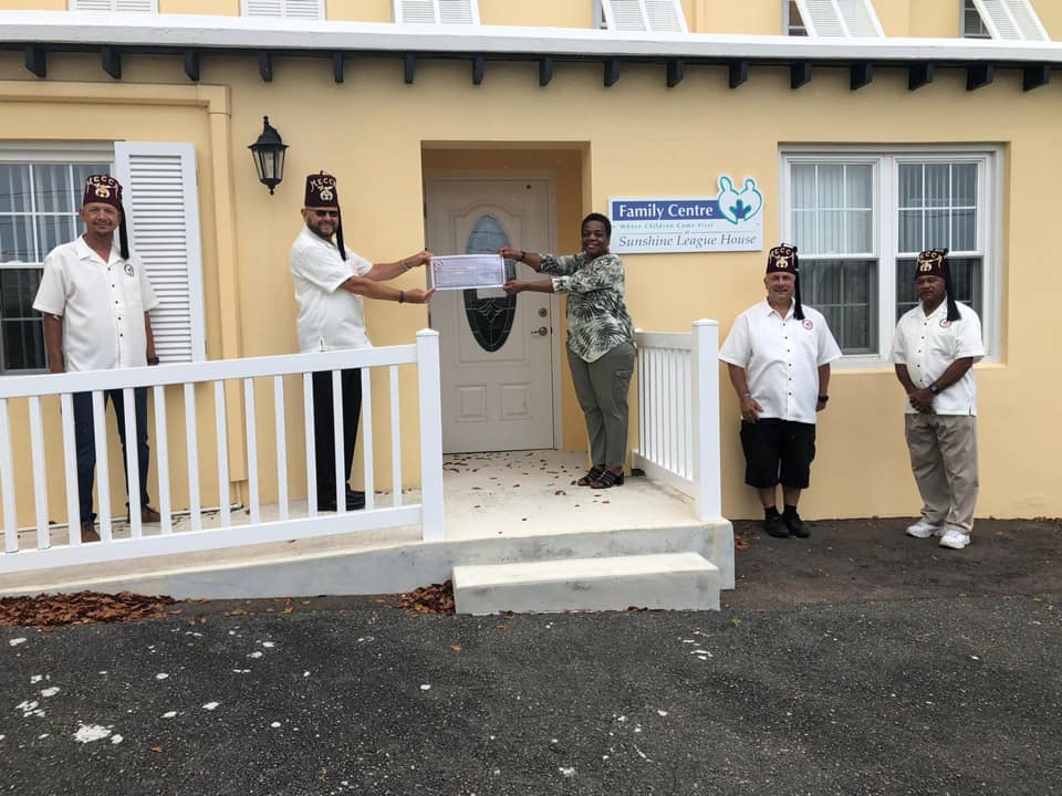 The Bermuda Shrine Club donates $5,000 to The Family Centre