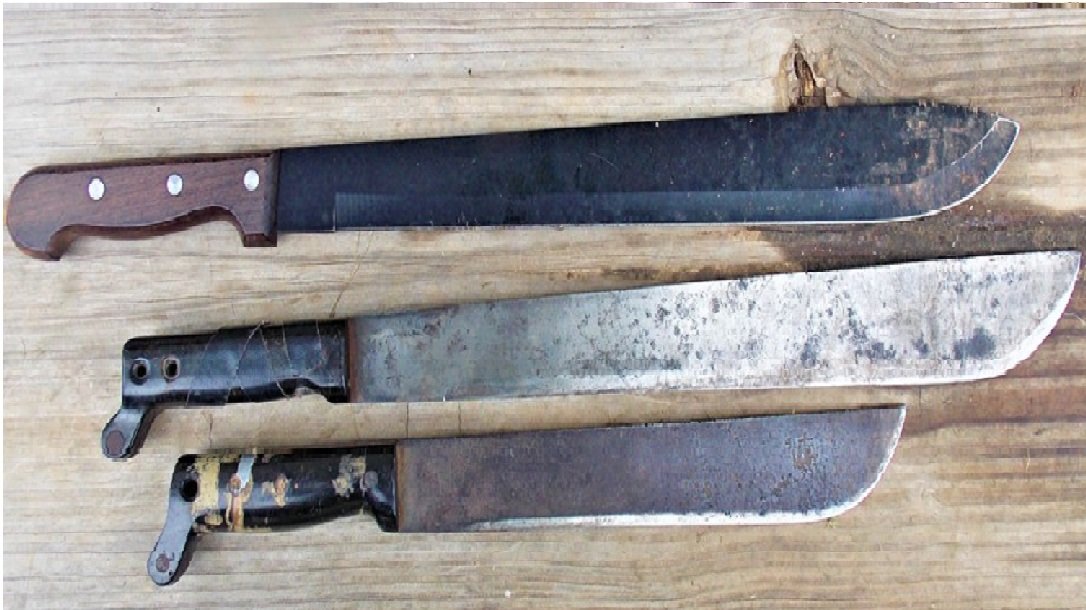 Bermuda Police Service warns that carrying a knife can lead up to 5 years in prison or $10,000 fine