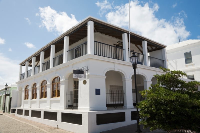 Bermuda Post Office return to normal operating hours