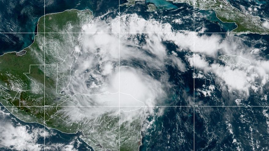 La tormenta tropical Nana se dirige a Belice