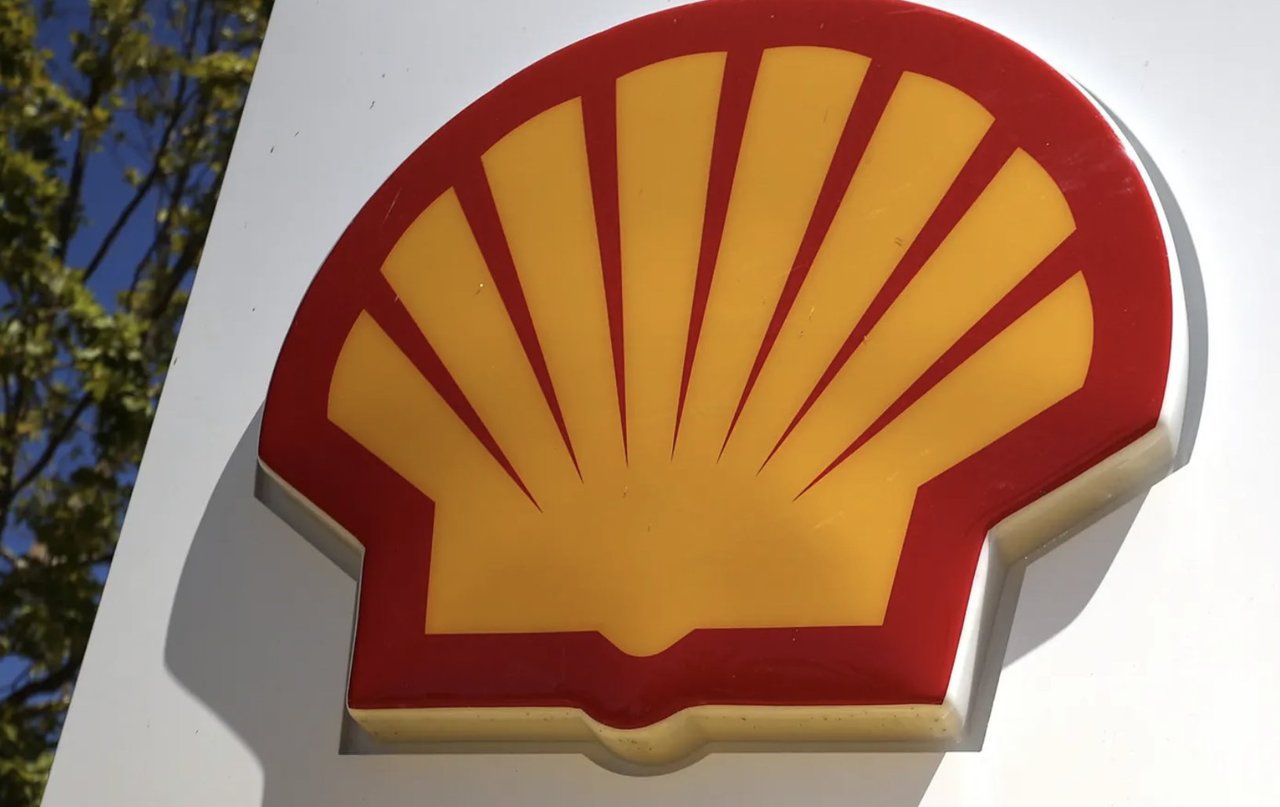 Shell to cut up to 9,000 jobs as Covid-19 accelerates green drive