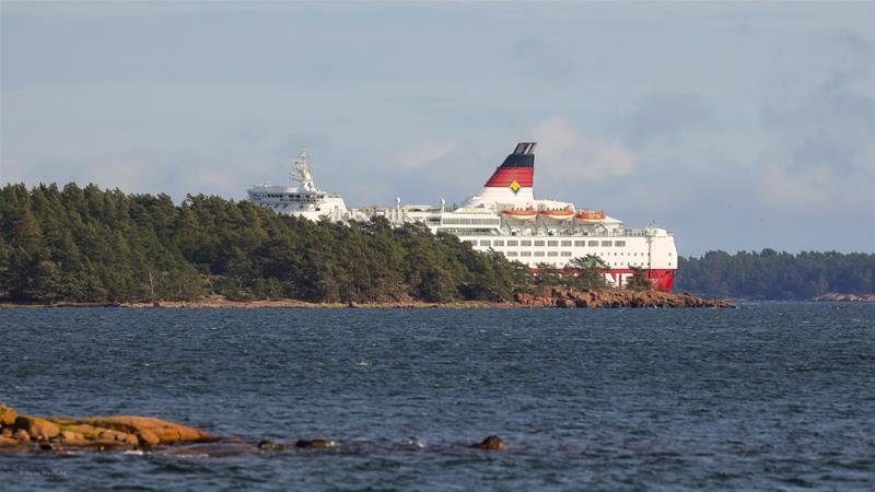 Finnish cruise ship runs aground in Baltic Sea