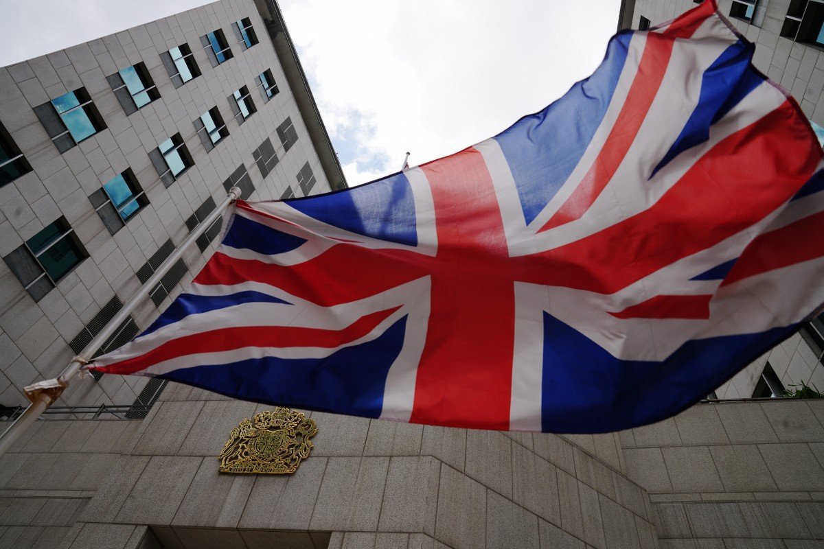 Britain announces new class of visa for Hong Kong BN(O) passport holders