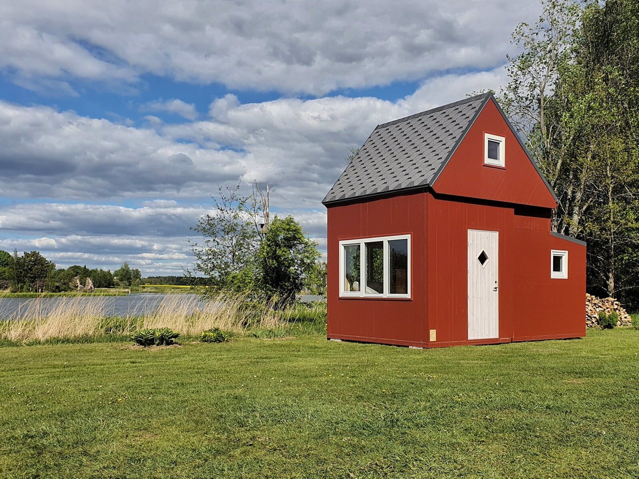 This Foldable, $23K Tiny Cabin Pops Up in Less Than 3 Hours