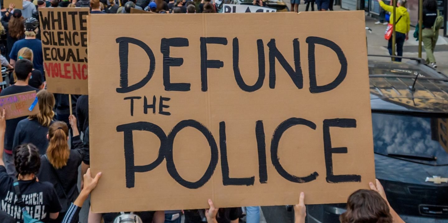 Facebook defunding the police: blocked Law Enforcement page and all admins