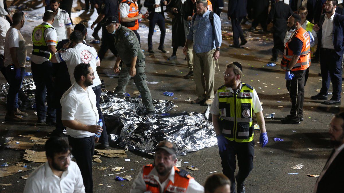 38 killed in a stampede on religious holiday in Israel