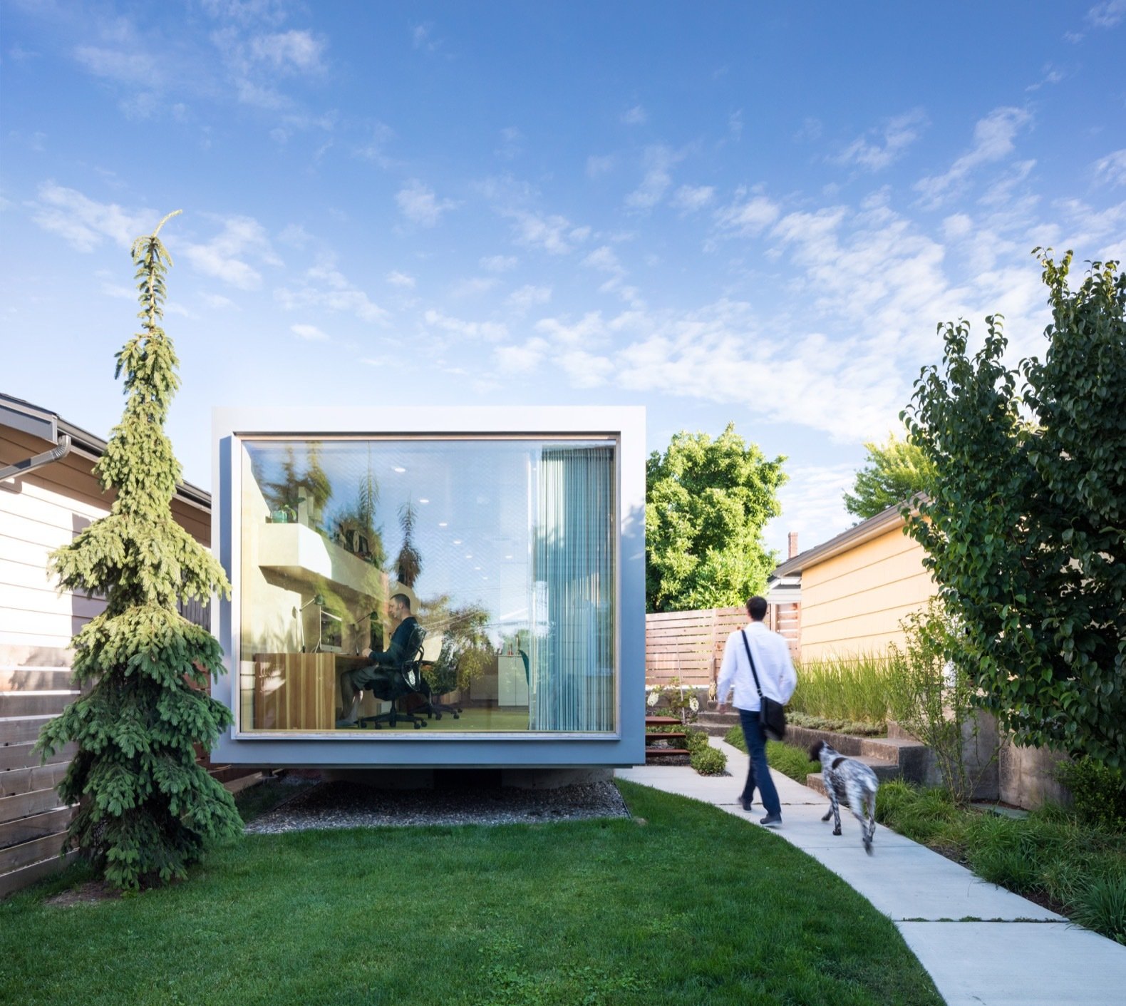 A Shipping Container Turns Into a Backyard Architecture Studio