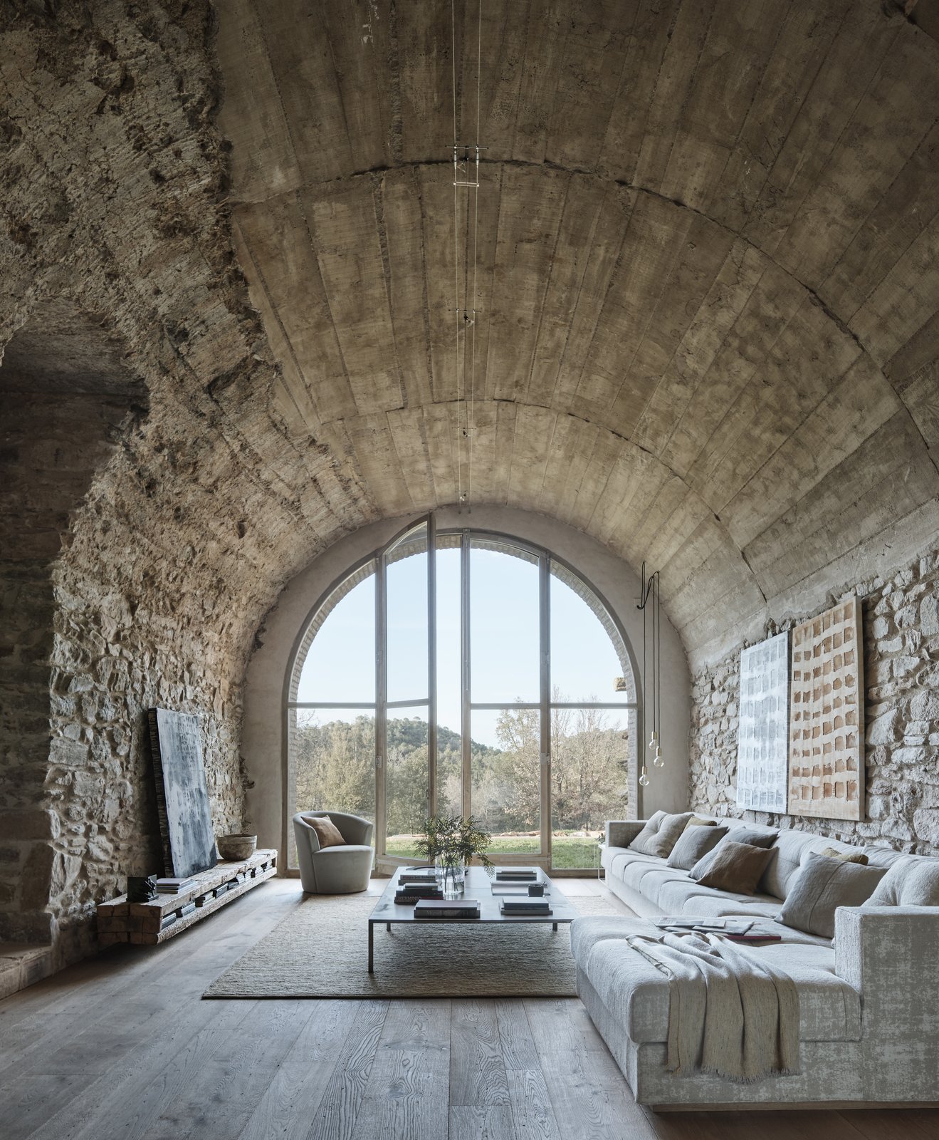 Joan Lao, Adalina Coromines, and Africa Lao Turn an Old Spanish Farmhouse Into an Incredible Home