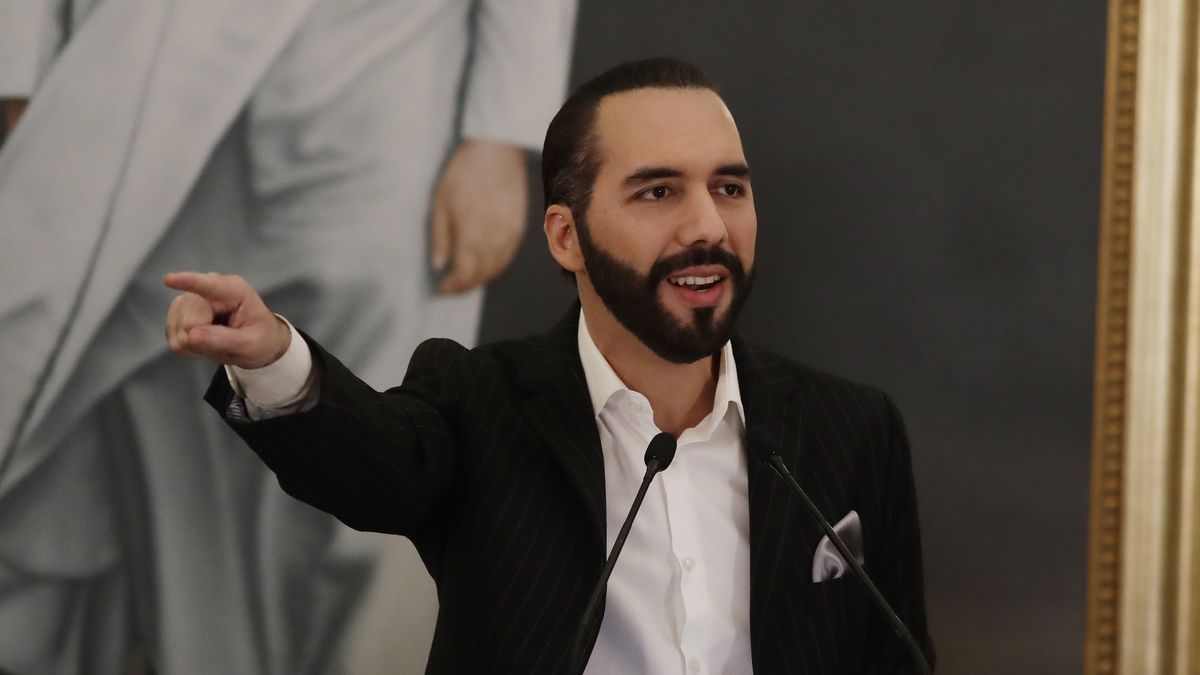 Nayib Bukele accuses alleged opponents of committing "terrorism" in the United States