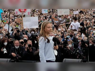Greta Thunberg joins tens of thousands of climate protesters in Berlin