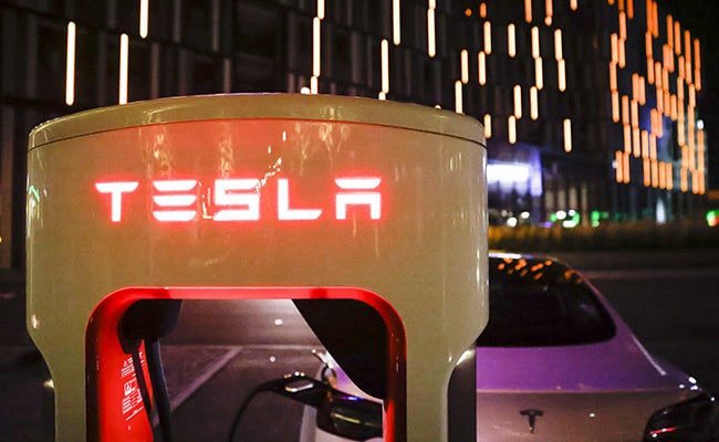 Amid Environmental Concerns, Tesla's "Giga Fest" At German Factory