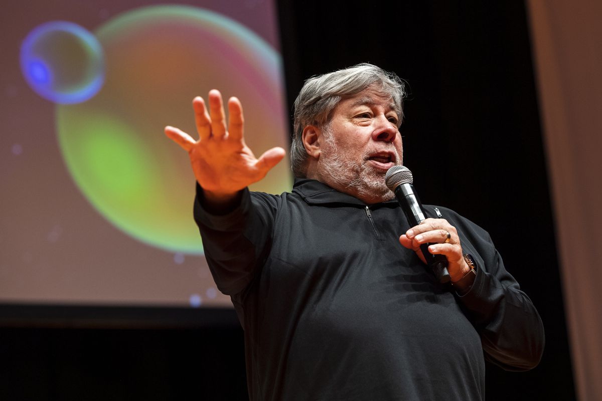 Apple co-founder Steve Wozniak is not impressed with the new iPhone: ‘I can’t tell the difference, really’
