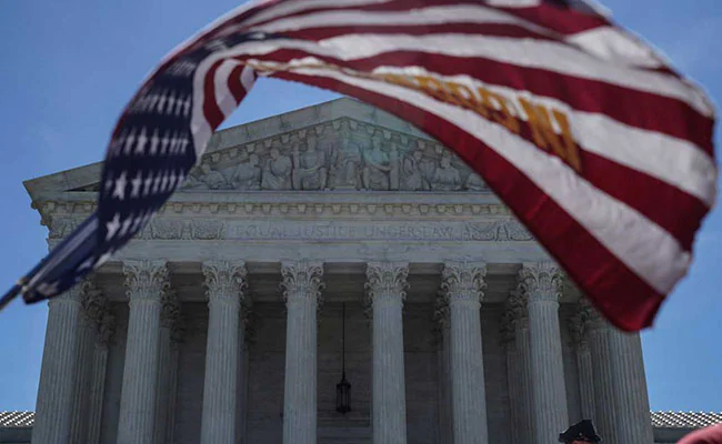 US Supreme Court Divided In High-Stakes Gun Rights Case