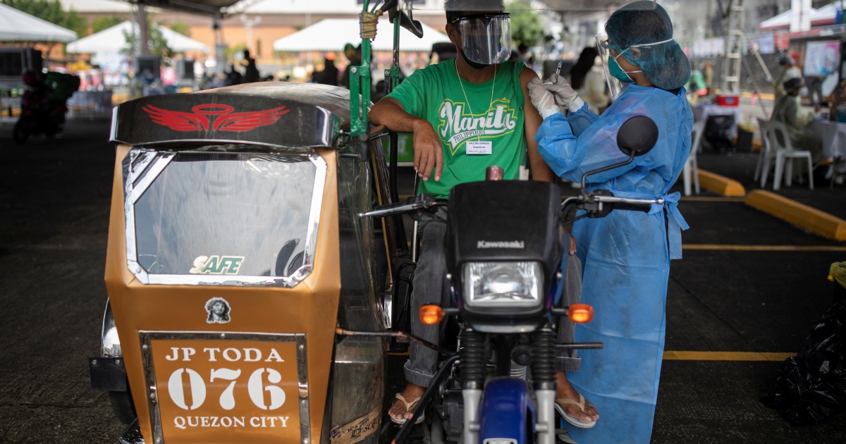 ‘No vaccine, no ride’: Limits imposed on Manila public transport
