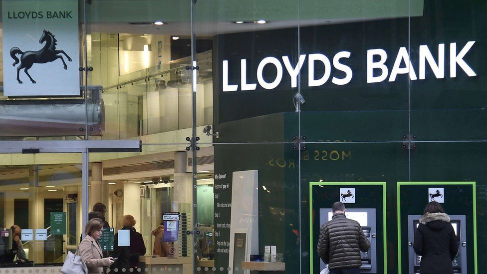 Lloyds Bank: Police watchdog to examine alleged leaks