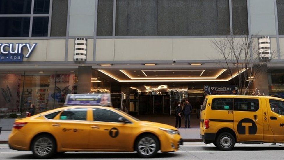 Uber to list New York City yellow taxis in app