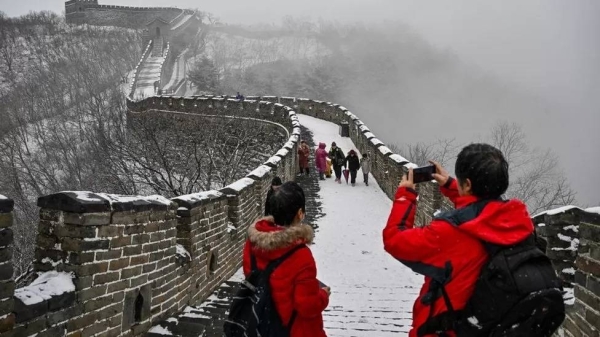 China reopening borders to foreign tourists for first time since Covid outbreak