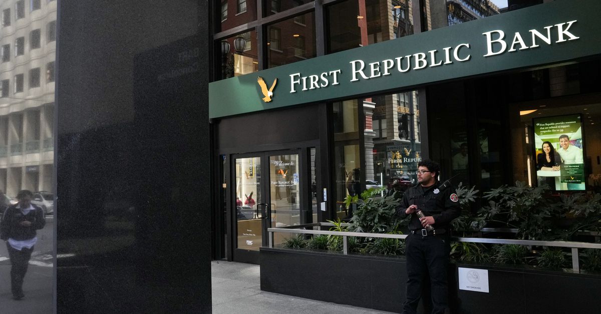 First Republic auction underway, with deal expected by Sunday