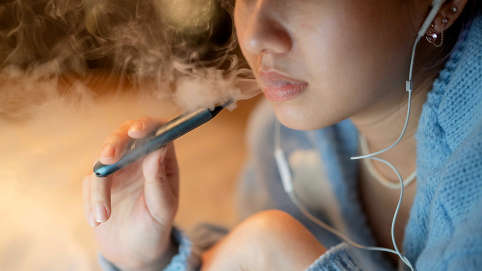 Calls for Disposable Vape Ban Amid Rising Popularity Among UK Teens